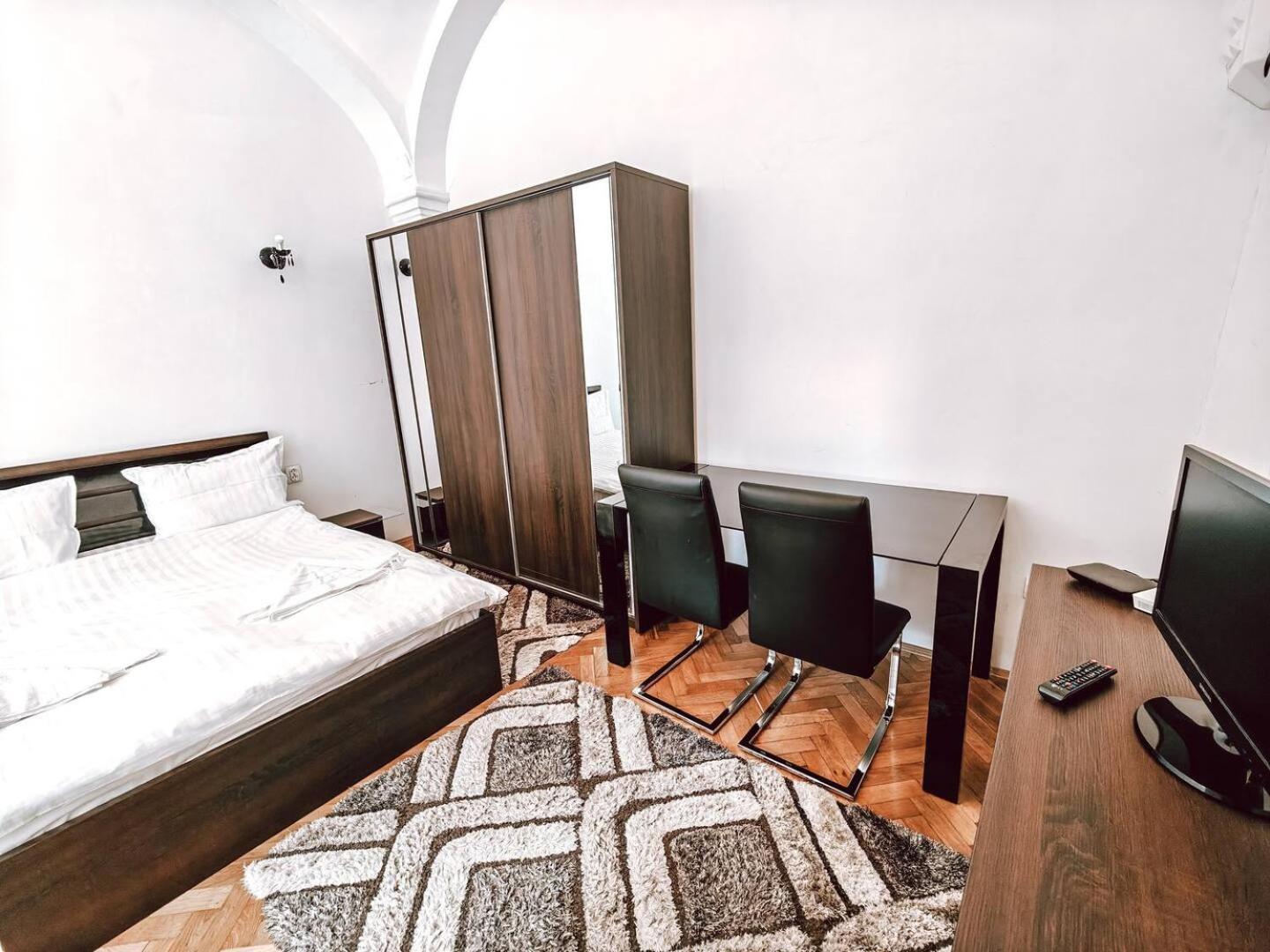 Berindei Studio - City Center - Private Parking Kluž Exteriér fotografie